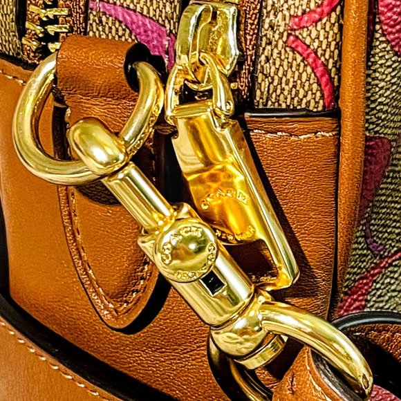 NWOT - COACH JES CROSSBODY 20 IN RAINBOW SIGNATURE CANVAS (C1308) - Picture 12 of 13